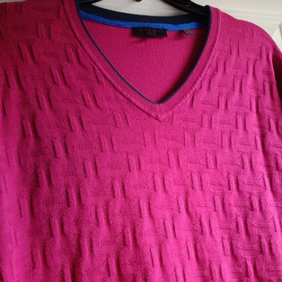 7/3XL⛳Ted Baker Golf Men's Knit V-Neck Vibrant Pink Sweater - Picture 2 of 10